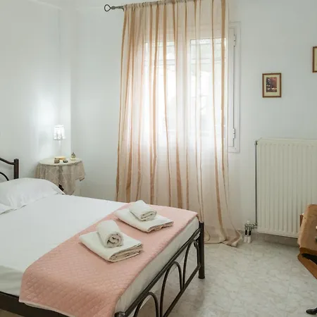 Greenhill Escape Spiros & Eleni Lefkimi