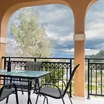 Greenhill Escape Spiros & Eleni Лефкими